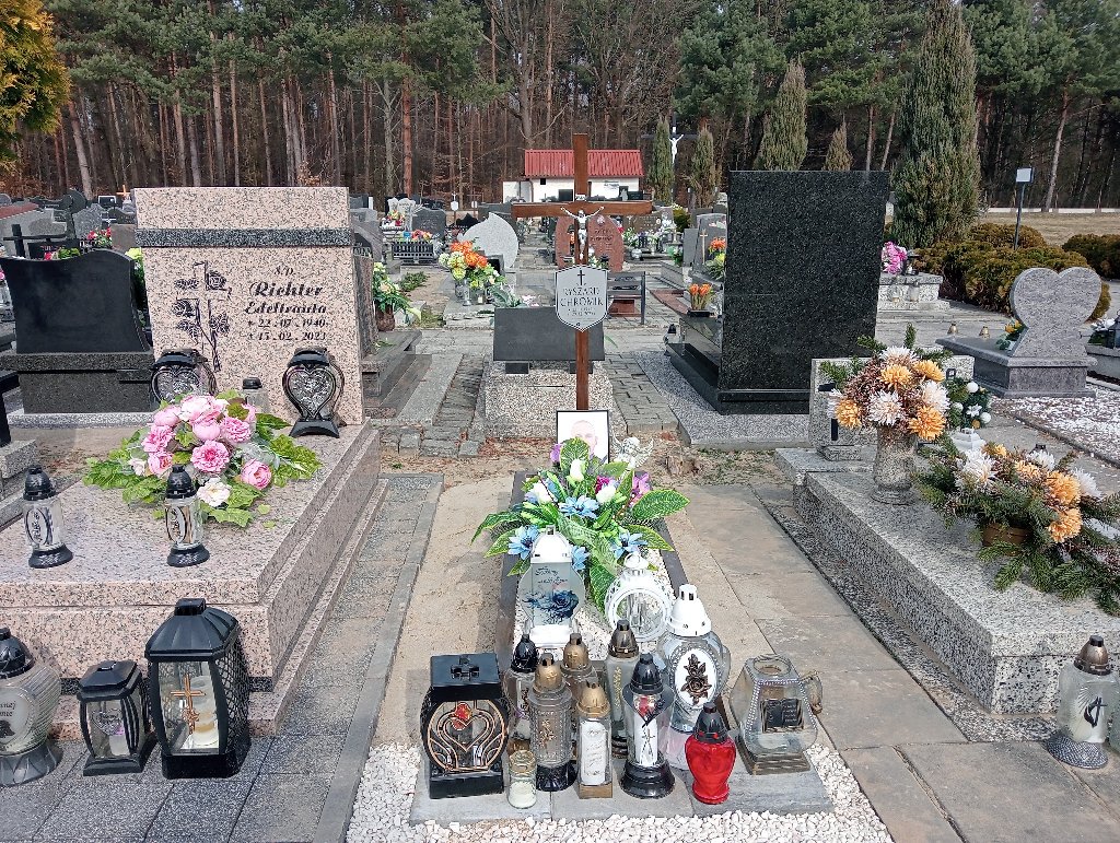 Grób Ryszard Chromik