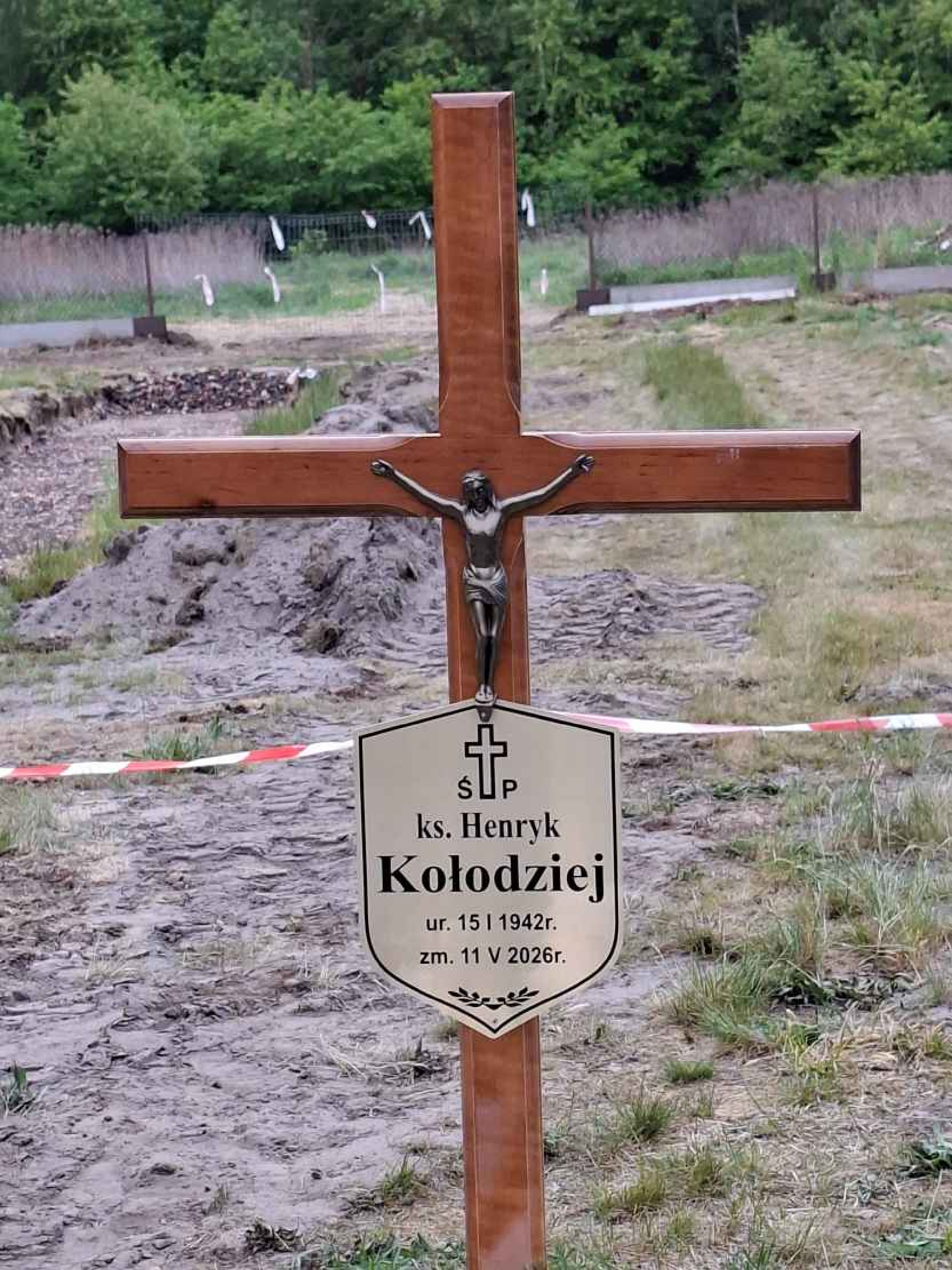 Grób Ks. Proboszcz Henryk Kołodziej
